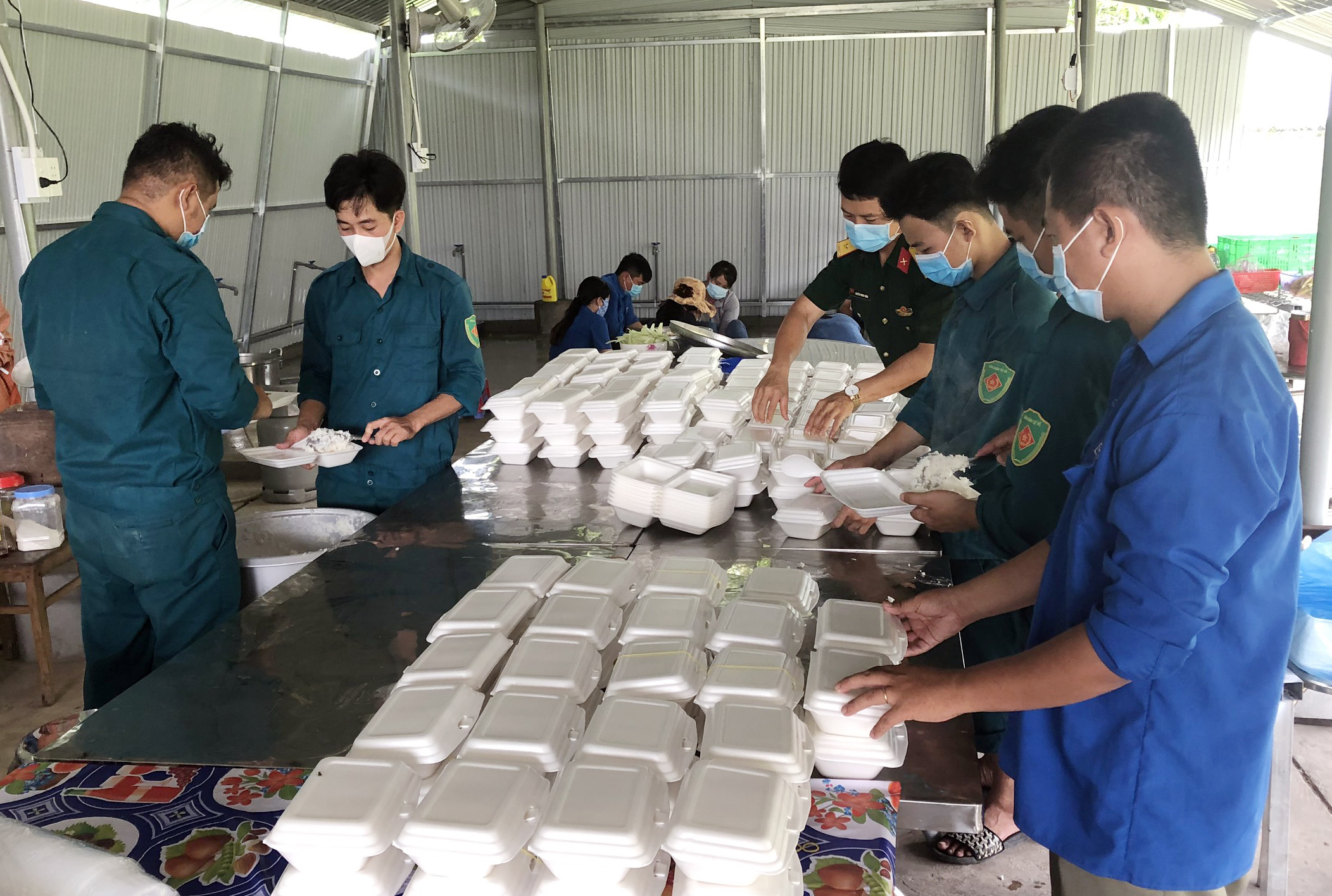 Tận tâm, trách nhiệm, tích cực phòng, chống dịch